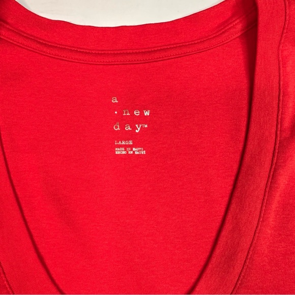 a new day Scoop Neck Sleeveless Red T-Shirt L - Picture 3 of 8
